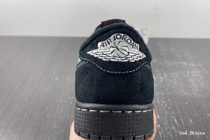 DM7866- 117 Jordan Air Low Travis 1 5755 Scott Cozy x 0814
